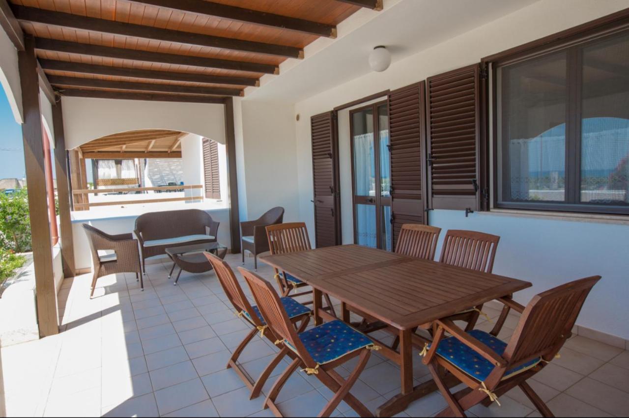 Villa Maldive Del Salento Марина-ди-Песколузе Экстерьер фото