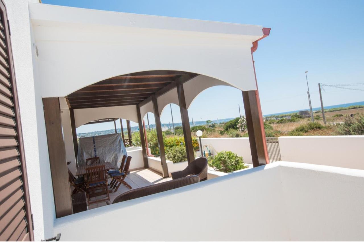 Villa Maldive Del Salento Марина-ди-Песколузе Экстерьер фото